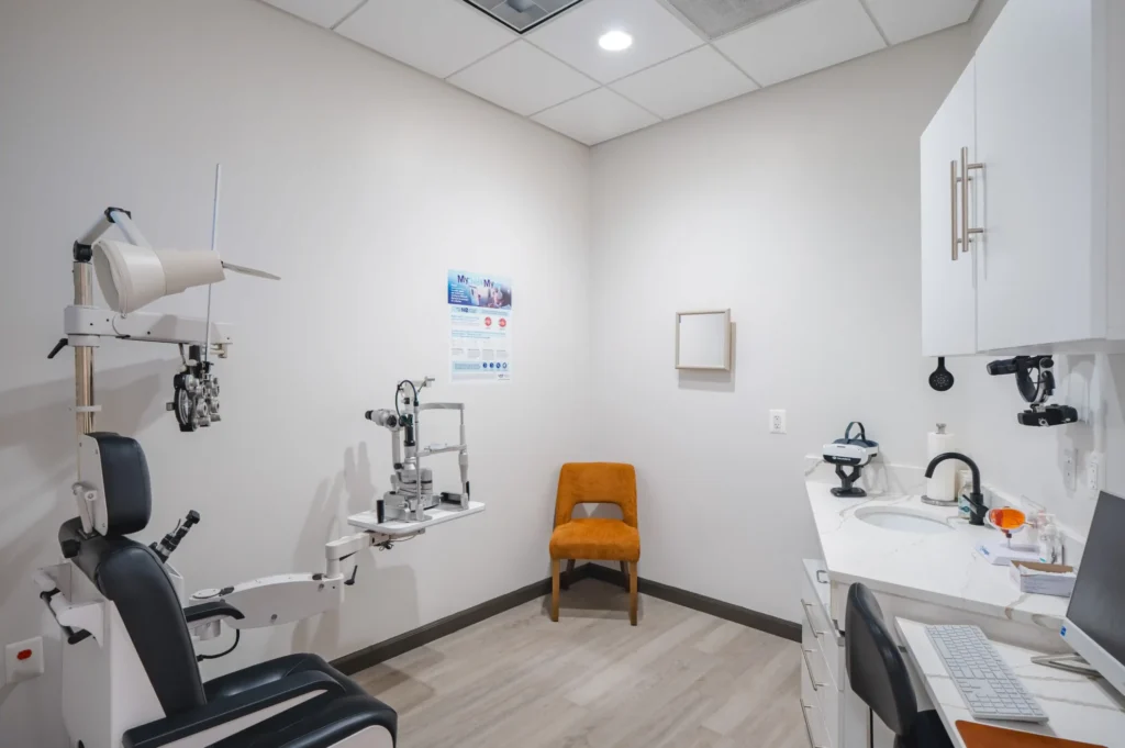 Eye exam room at Solaire Vision in Herndon, Virginia
